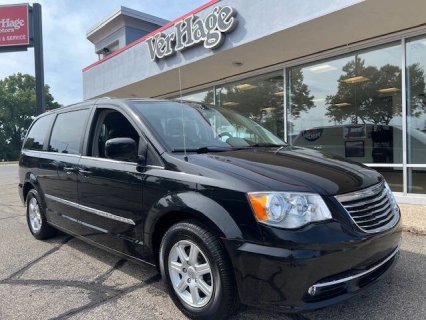 Used 2011 Chrysler Town & Country 4d Wagon Touring at VerHage Auto Sales near Holland, MI