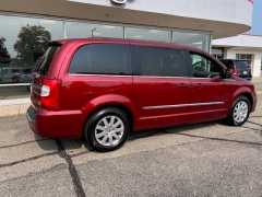 Used 2014 Chrysler Town & Country 4d Wagon Touring at VerHage Auto Sales near Holland, MI
