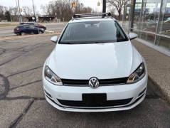 Used 2017 Volkswagen Golf SportWagen 1.8T SE Auto at VerHage Auto Sales near Holland, MI