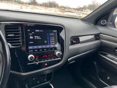 Used 2021  Mitsubishi Outlander PHEV S-AWC at VerHage Auto Sales near Holland&comma; MI