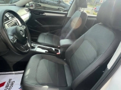 Used 2013 Volkswagen Passat 4dr Sdn 2.5L SE PZEV at VerHage Auto Sales near Holland, MI