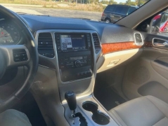 Used 2011  Jeep Grand Cherokee 4d SUV 4WD Limited at VerHage Auto Sales near Holland, MI