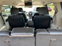 Used 2013 Chrysler Town & Country 4d Wagon Touring at VerHage Auto Sales near Holland, MI
