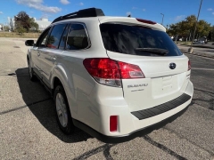 Used 2014  Subaru Outback 4dr Wgn H4 Auto 2.5i Premium at VerHage Auto Sales near Holland, MI