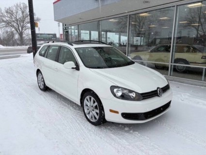 Used 2014 Volkswagen Jetta SportWagen 4dr Auto PZEV at VerHage Auto Sales near Holland, MI
