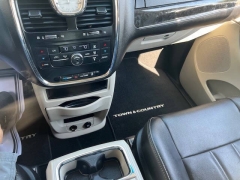 Used 2014  Chrysler Town & Country 4d Wagon Touring at VerHage Auto Sales near Holland, MI