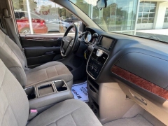 Used 2011 Chrysler Town & Country 4d Wagon Touring at VerHage Auto Sales near Holland, MI