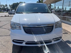 Used 2014  Chrysler Town & Country 4d Wagon Touring at VerHage Auto Sales near Holland, MI