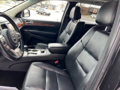 Used 2011  Jeep Grand Cherokee 4d SUV 4WD Limited at VerHage Auto Sales near Holland&comma; MI