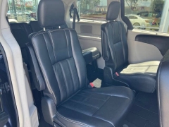 Used 2013 Chrysler Town & Country 4d Wagon Touring at VerHage Auto Sales near Holland, MI