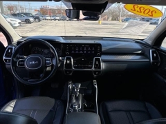 Used 2022  Kia Sorento S FWD at Best Choice Motors near Lafayette&comma; IN