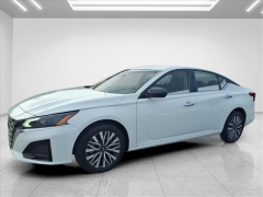 Used 2025  Nissan Altima SV AWD at Best Choice Motors near Lafayette&comma; IN