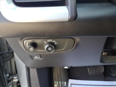 Used 2024  GMC Terrain FWD 4dr SLE at Best Choice Motors near Lafayette&comma; IN