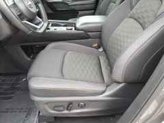 Used 2024  Nissan Pathfinder SV 4WD at Best Choice Motors near Lafayette&comma; IN