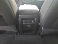 Used 2023  Chevrolet Traverse FWD 4dr LT Cloth w&sol;1LT at Best Choice Motors near Lafayette&comma; IN
