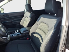 Used 2024  Nissan Pathfinder SV 4WD at Best Choice Motors near Lafayette&comma; IN