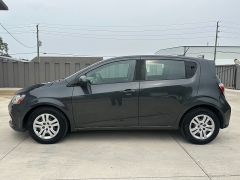 Used 2020 Chevrolet Sonic 4d Hatchback LT w/1FL at Best Choice Motors near Lafayette, IN