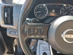 Used 2023  Nissan Pathfinder SL 4WD at Best Choice Motors near Lafayette&comma; IN