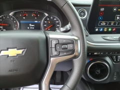 Used 2025  Chevrolet Blazer FWD 4dr LT w&sol;2LT at Best Choice Motors near Lafayette&comma; IN