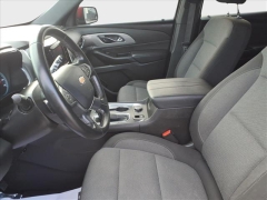 Used 2023  Chevrolet Traverse FWD 4dr LT Cloth w&sol;1LT at Best Choice Motors near Lafayette&comma; IN