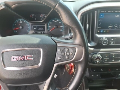 Used 2021  GMC Canyon 4WD Crew Cab 128" AT4 w&sol;Cloth at Best Choice Motors near Lafayette&comma; IN