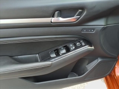 Used 2021  Nissan Altima 2&period;5 Platinum AWD Sedan at Best Choice Motors near Lafayette&comma; IN