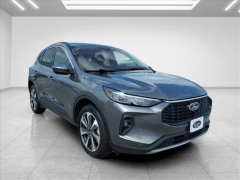 Used 2024  Ford Escape Platinum AWD at Best Choice Motors near Lafayette&comma; IN