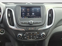 Used 2024  Chevrolet Equinox FWD 4dr LT w&sol;1LT at Best Choice Motors near Lafayette&comma; IN