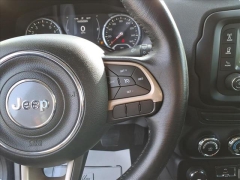 Used 2015  Jeep Renegade 4d SUV 4WD Latitude at Best Choice Motors near Lafayette&comma; IN