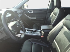 Used 2024  Ford Explorer XLT 4WD at Best Choice Motors near Lafayette&comma; IN