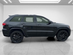 Used 2020  Jeep Grand Cherokee 4d SUV 4WD Laredo Altitude at Best Choice Motors near Lafayette&comma; IN
