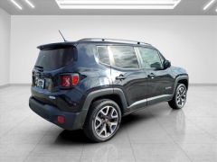 Used 2015  Jeep Renegade 4d SUV 4WD Latitude at Best Choice Motors near Lafayette&comma; IN