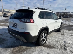 Used 2022  Jeep Cherokee Limited 4x4 at Best Choice Motors near Lafayette&comma; IN