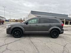 Used 2019  Dodge Journey 4d SUV FWD SE 2&period;4L at Best Choice Motors near Lafayette&comma; IN