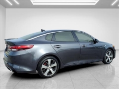 Used 2017  Kia Optima 4d Sedan SX Turbo at Best Choice Motors near Lafayette&comma; IN