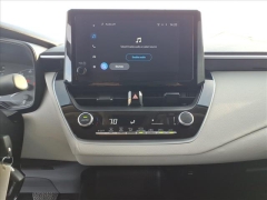 Used 2024  Toyota Corolla Hybrid LE AWD at Best Choice Motors near Lafayette&comma; IN