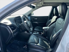 Used 2022  Jeep Cherokee Limited 4x4 at Best Choice Motors near Lafayette&comma; IN