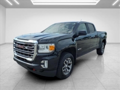 Used 2022  GMC Canyon 4WD Crew Cab 141" AT4 w&sol;Cloth at Best Choice Motors near Lafayette&comma; IN