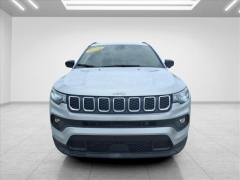 Used 2024  Jeep Compass Latitude 4x4 at Best Choice Motors near Lafayette&comma; IN