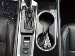 Used 2021  Nissan Altima 2&period;5 Platinum AWD Sedan at Best Choice Motors near Lafayette&comma; IN