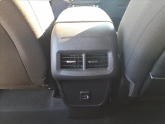 Used 2023  GMC Terrain FWD 4dr SLE at Best Choice Motors near Lafayette&comma; IN