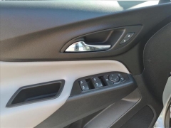 Used 2024  Chevrolet Equinox AWD 4dr LT w&sol;2FL at Best Choice Motors near Lafayette&comma; IN