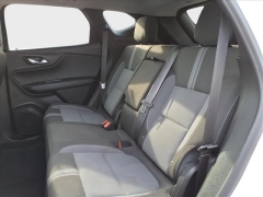 Used 2025  Chevrolet Blazer FWD 4dr LT w&sol;2LT at Best Choice Motors near Lafayette&comma; IN