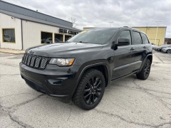 Used 2020  Jeep Grand Cherokee 4d SUV 4WD Laredo Altitude at Best Choice Motors near Lafayette&comma; IN