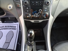 Used 2012  Hyundai Sonata 4d Sedan SE at Best Choice Motors near Lafayette&comma; IN
