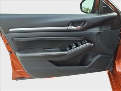Used 2021  Nissan Altima 2&period;5 Platinum AWD Sedan at Best Choice Motors near Lafayette&comma; IN