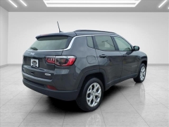 Used 2024  Jeep Compass Latitude 4x4 at Best Choice Motors near Lafayette&comma; IN