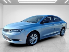 Used 2015  Chrysler 200 4d Sedan Limited I4 at Best Choice Motors near Lafayette&comma; IN