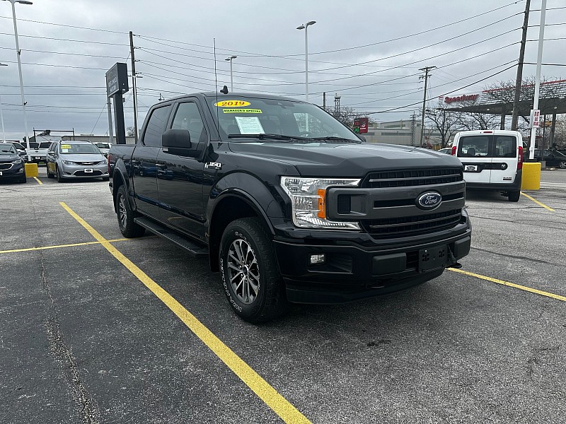 Used 2019  Ford F-150 4WD SuperCrew XLT 5 1/2 at Best Choice Motors near Lafayette, IN