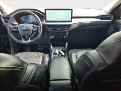 Used 2024  Ford Escape Hybrid Platinum AWD at Best Choice Motors near Lafayette&comma; IN